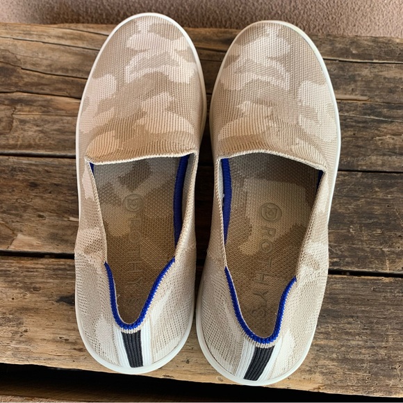 Rothy’s Sand Camo Original Slip-On Sneaker - Picture 4 of 12